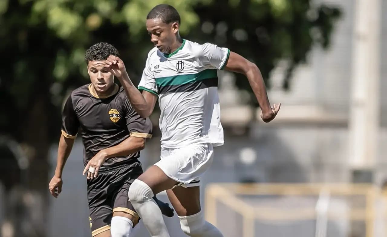 Maringá FC negocia o atacante Miguel Lima, de 17 anos, com o Coritiba