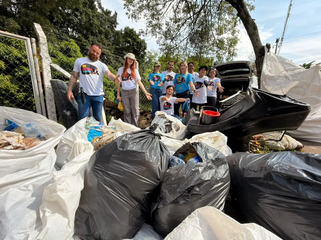 Dia mundial da limpeza mobiliza cerca de 750 voluntários em Maringá