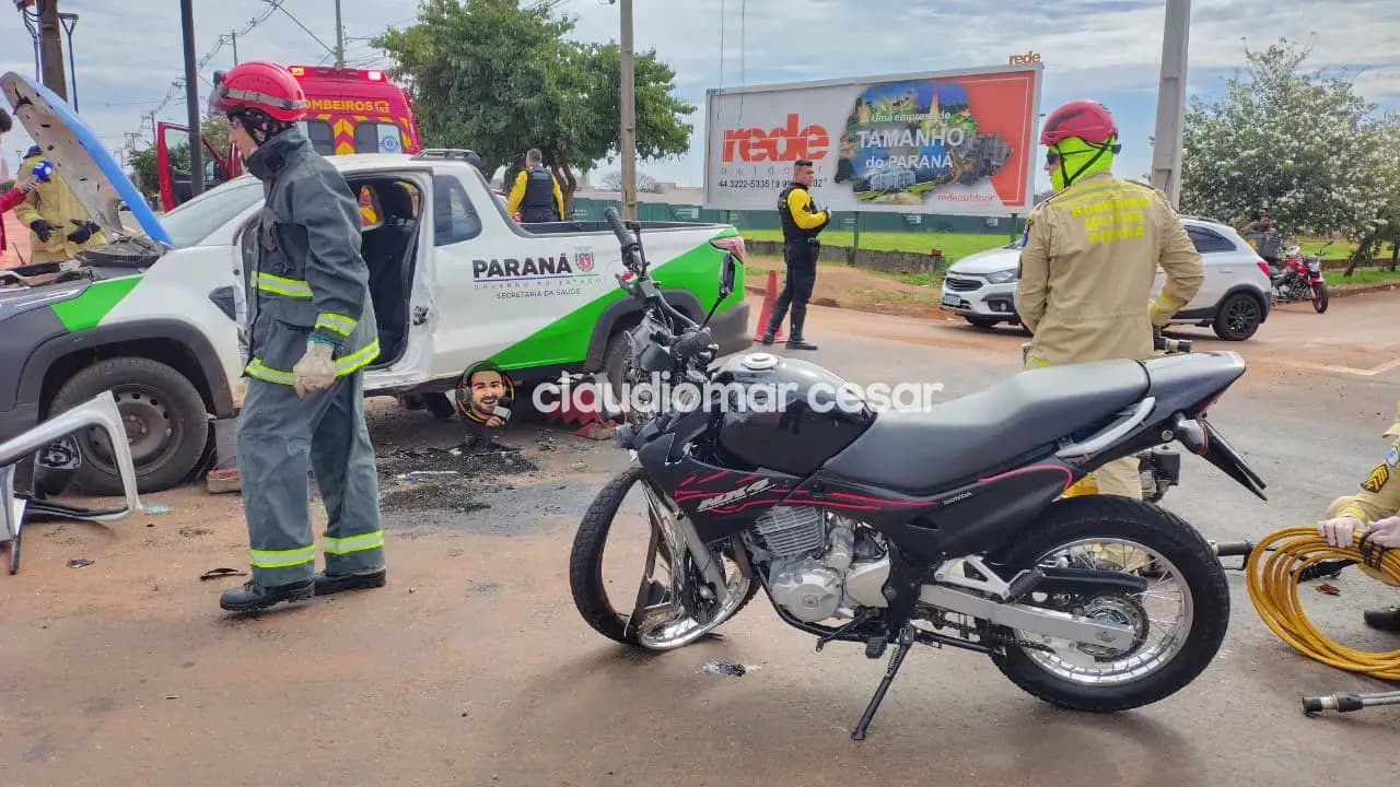 Acidente entre carro e moto deixa motociclista com ferimento grave em Maringá