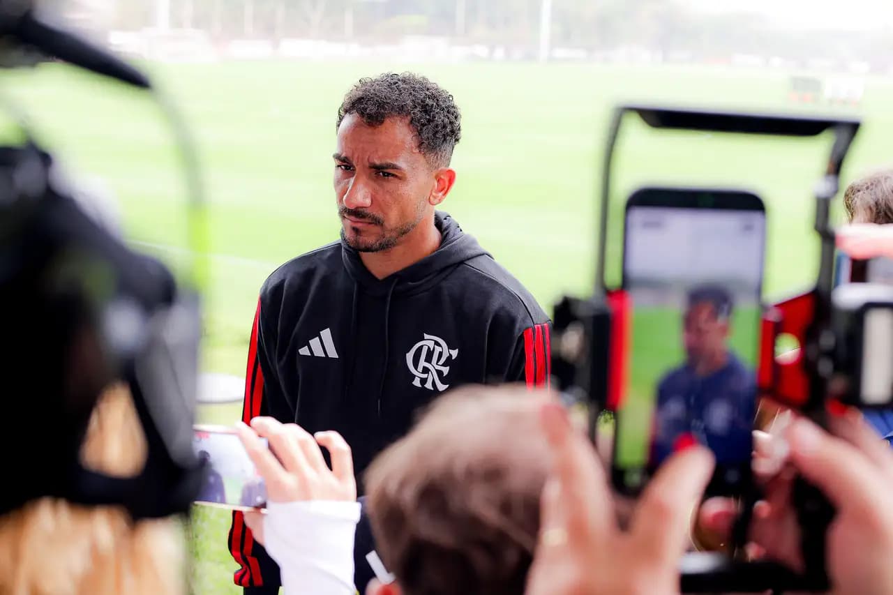 Foco no clássico: Danilo destaca período intenso de treinos antes de encarar o Botafogo